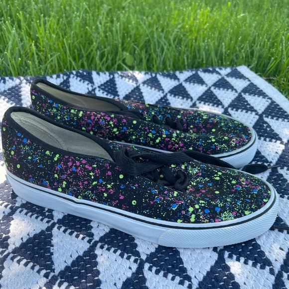 womens airwalk canvas shoes